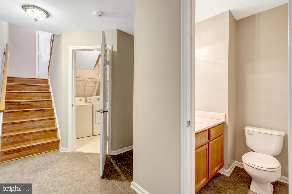 13708 GLASSFORD PLACE