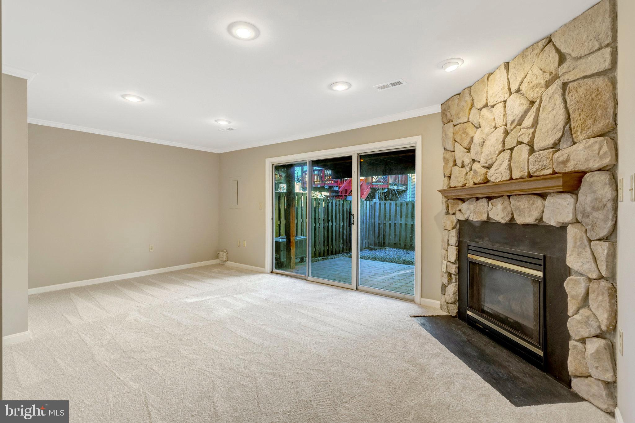 13708 GLASSFORD PLACE