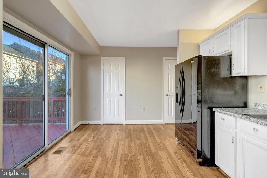 13708 GLASSFORD PLACE