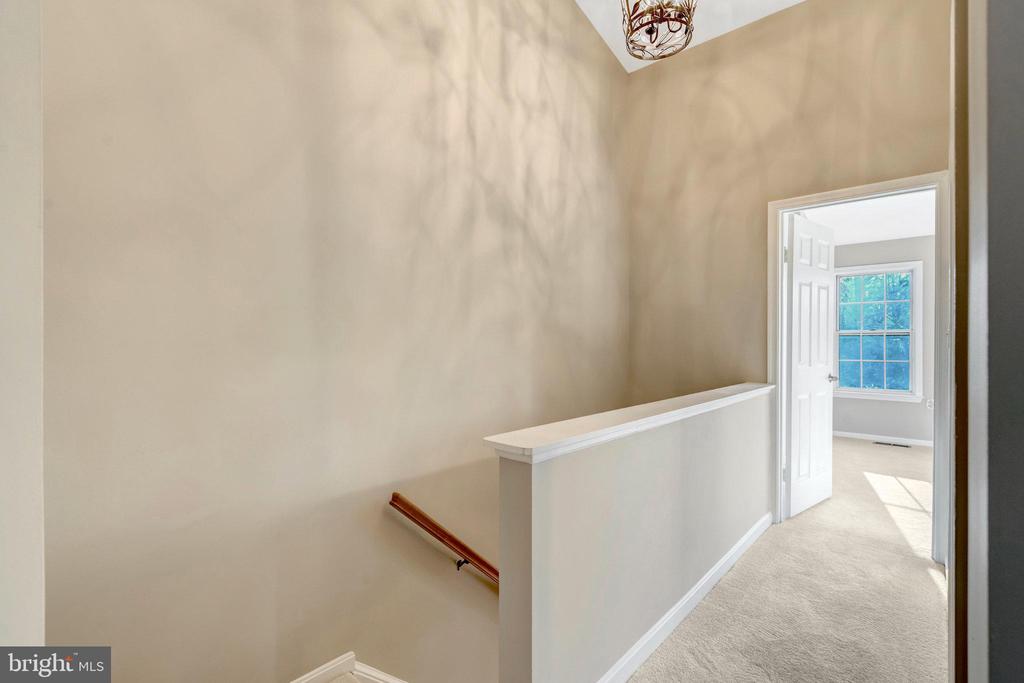 13708 GLASSFORD PLACE