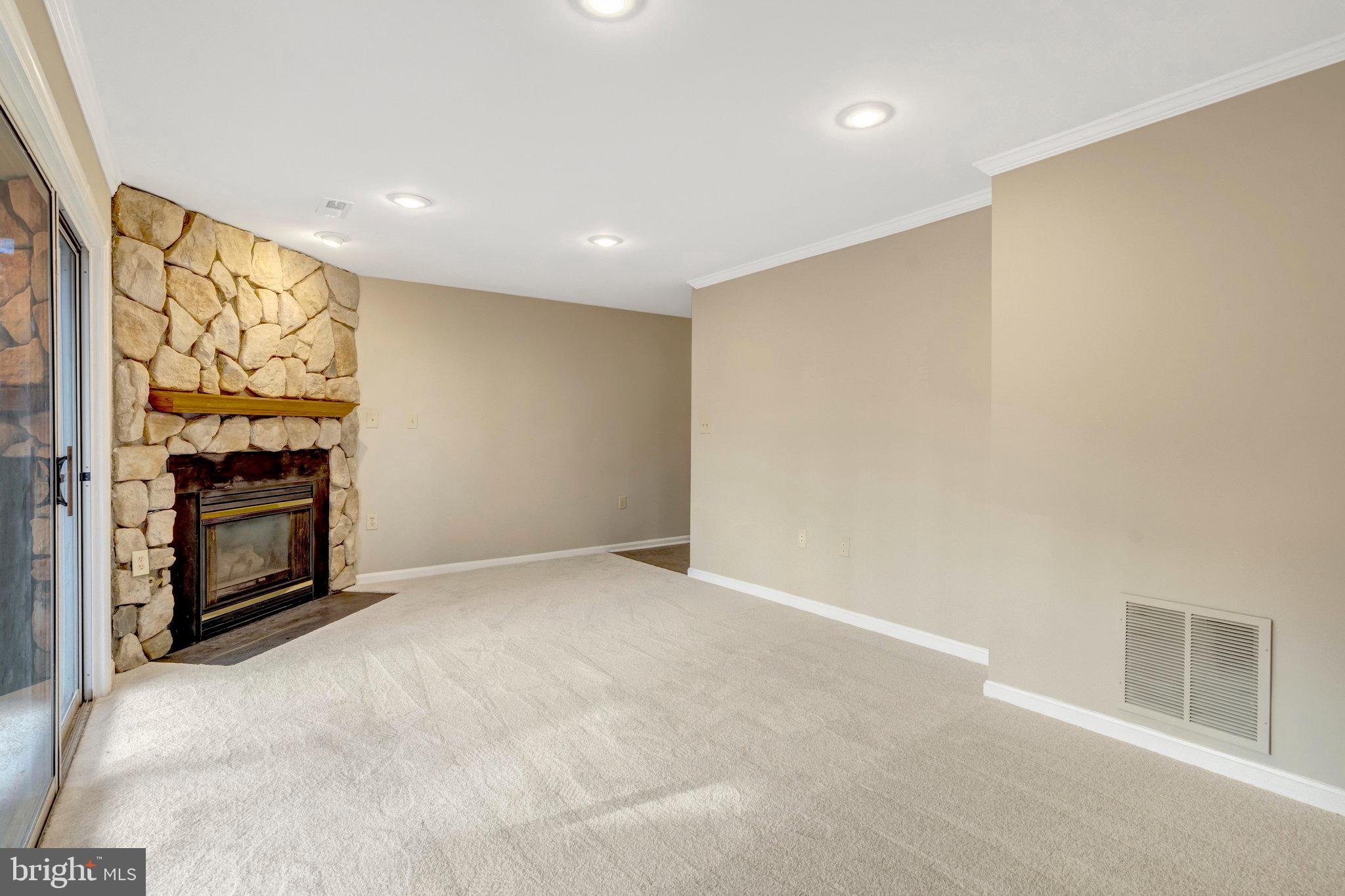 13708 GLASSFORD PLACE