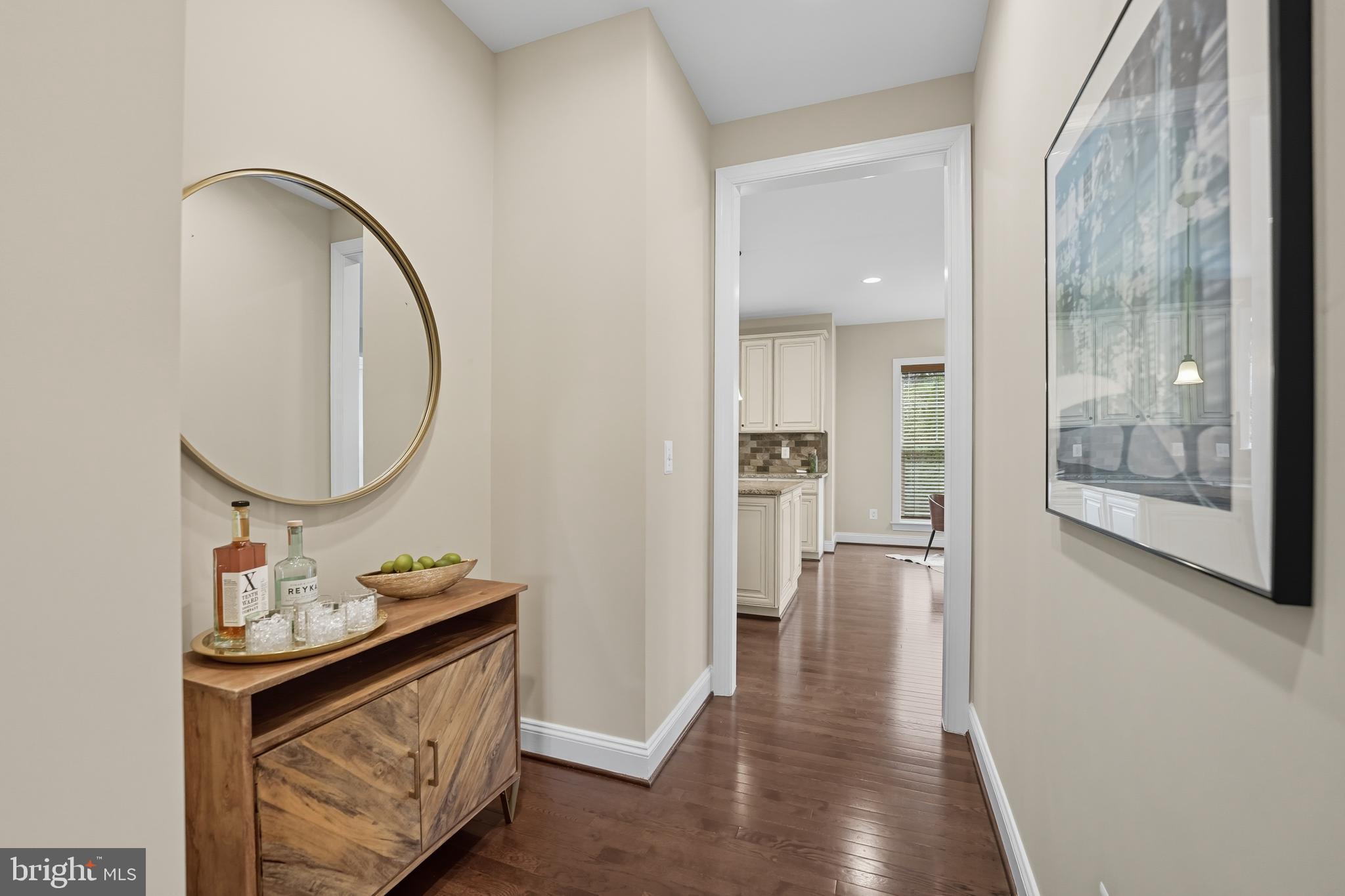 100 HEGLAR OAKS COURT