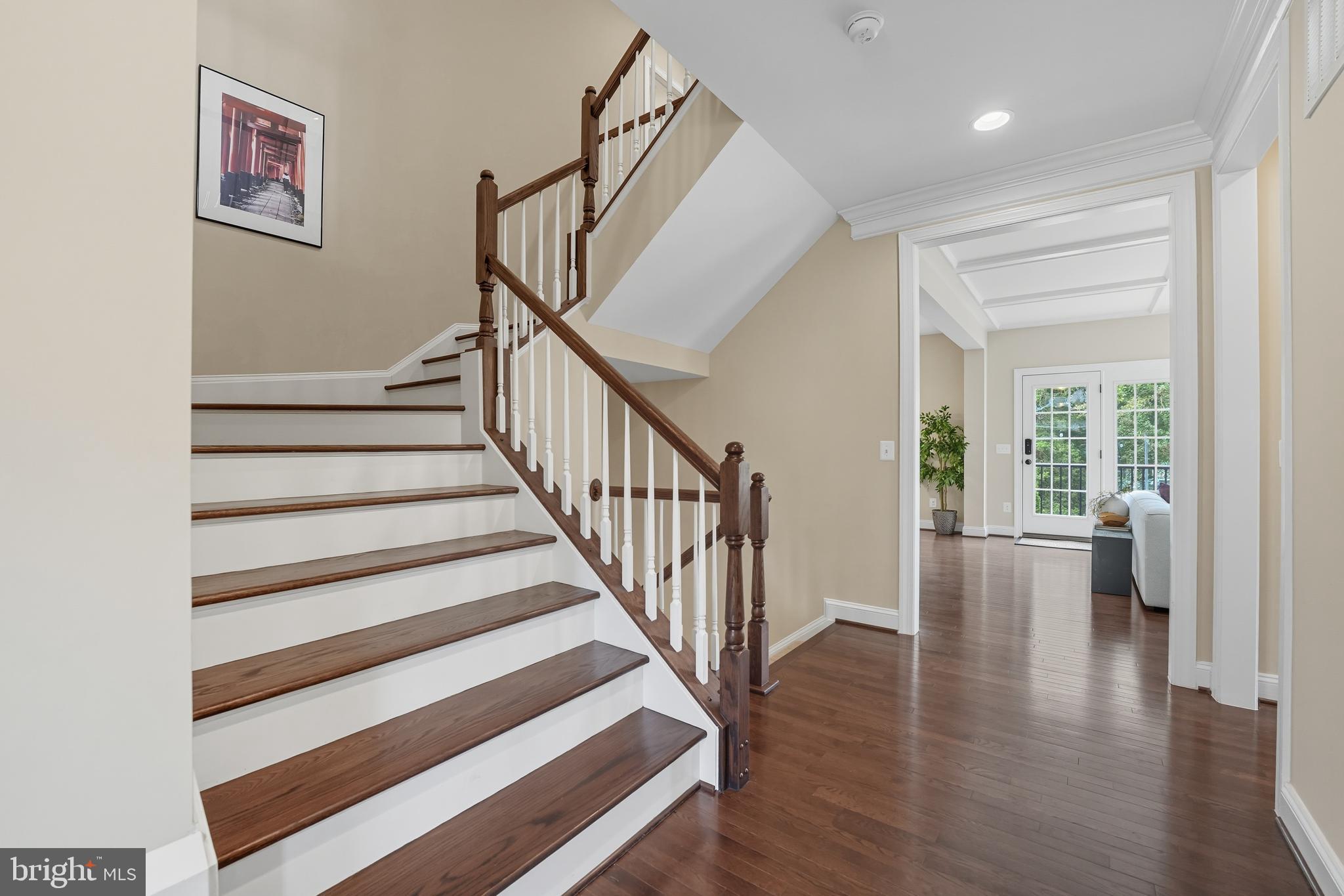 100 HEGLAR OAKS COURT