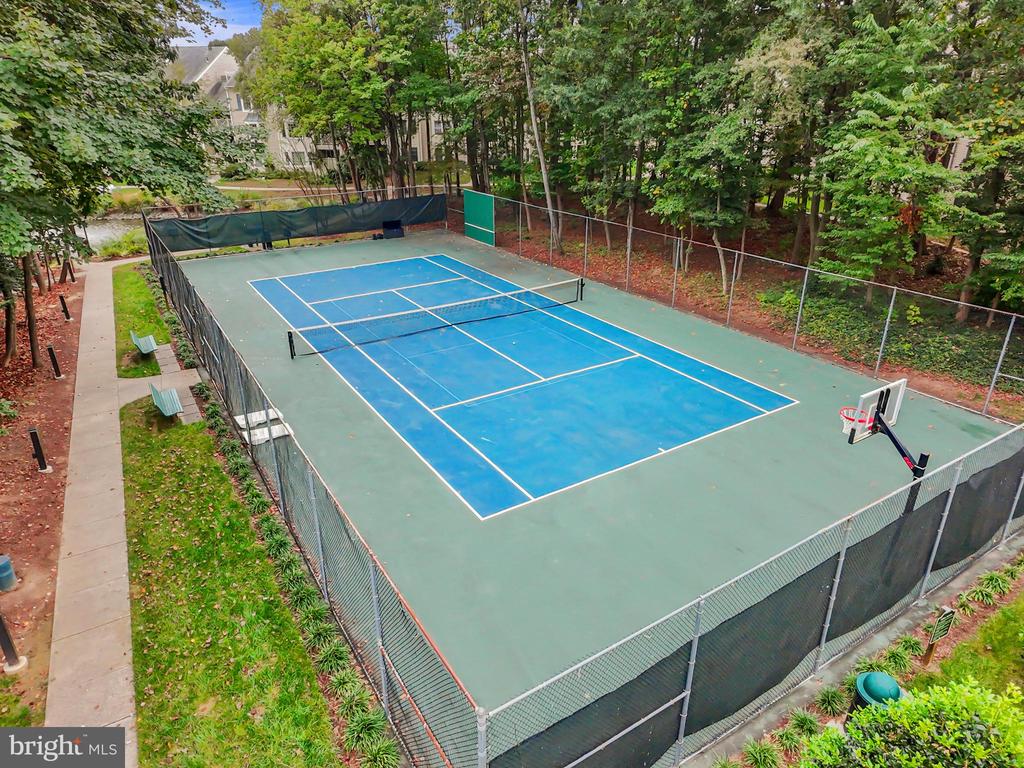 12229 FAIRFIELD HOUSE DRIVE 206