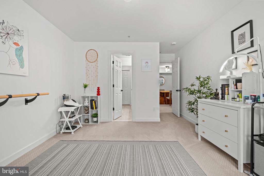 12229 FAIRFIELD HOUSE DRIVE 206