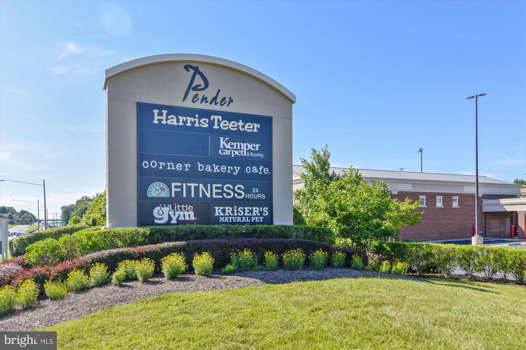 12102 GREENWAY COURT 101