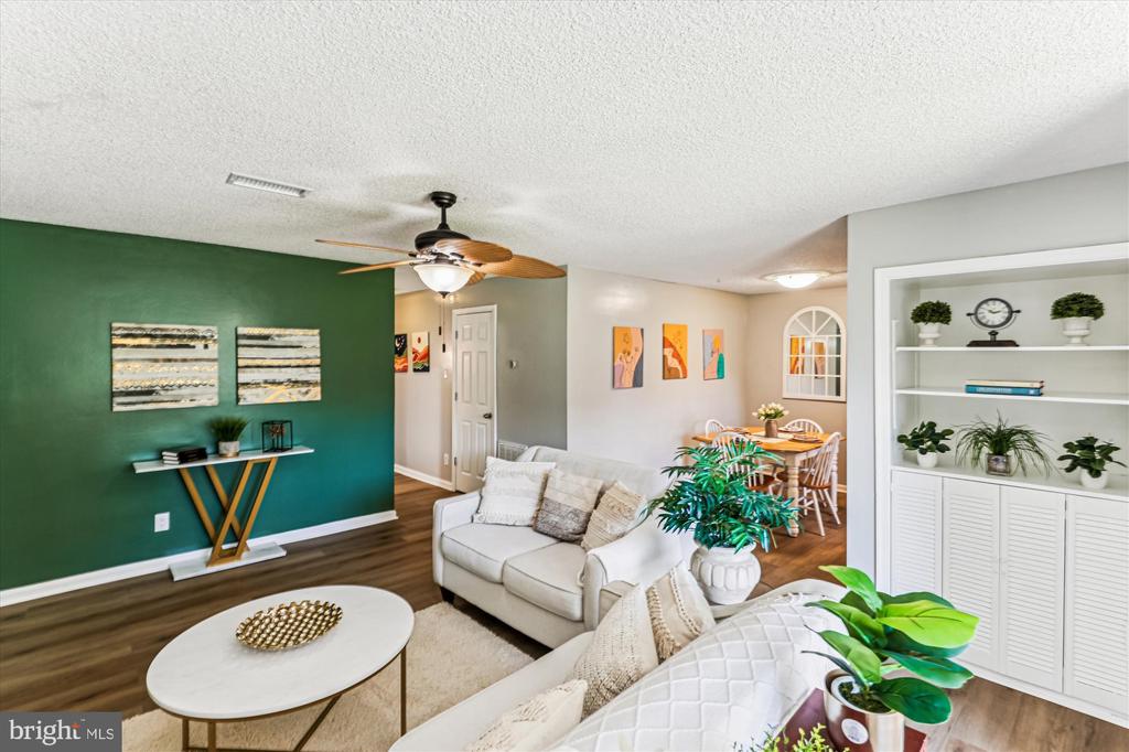 12102 GREENWAY COURT 101