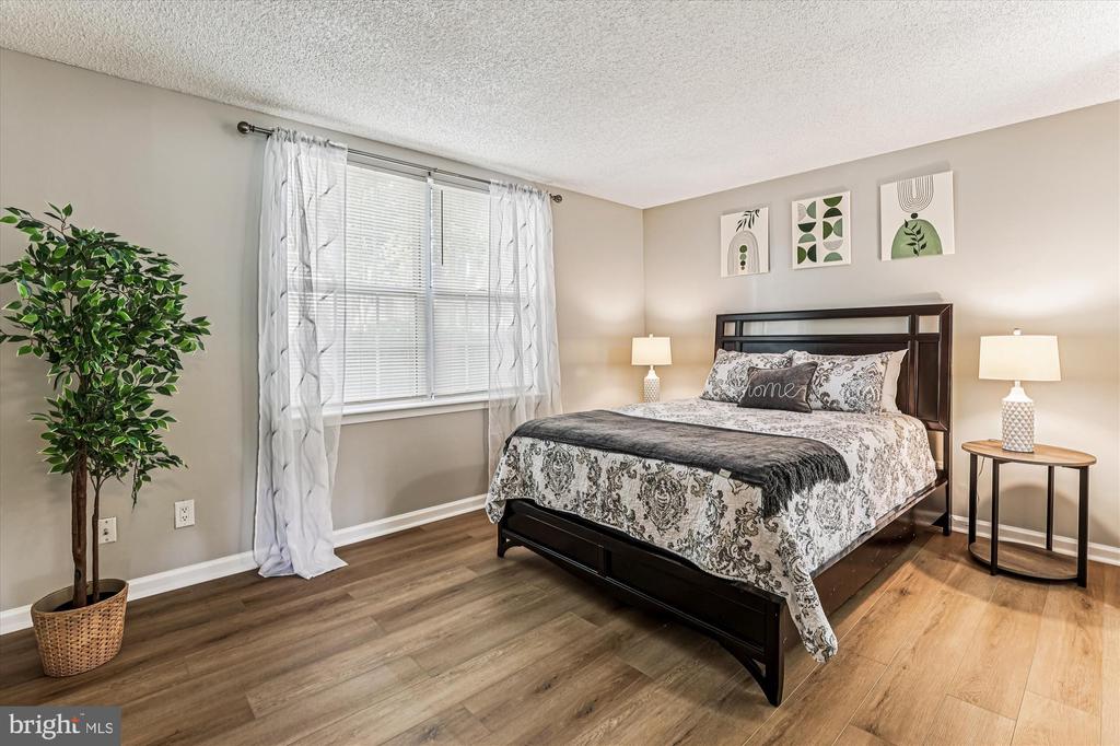 12102 GREENWAY COURT 101