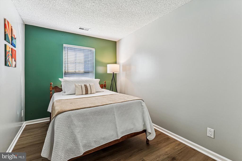 12102 GREENWAY COURT 101