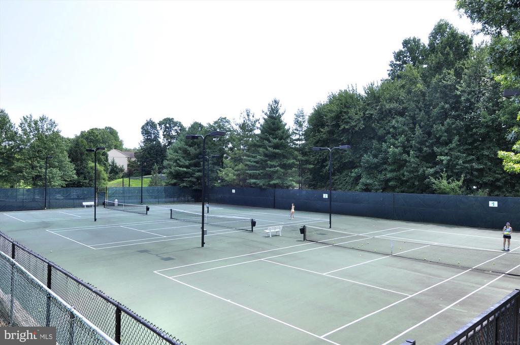 12102 GREENWAY COURT 101