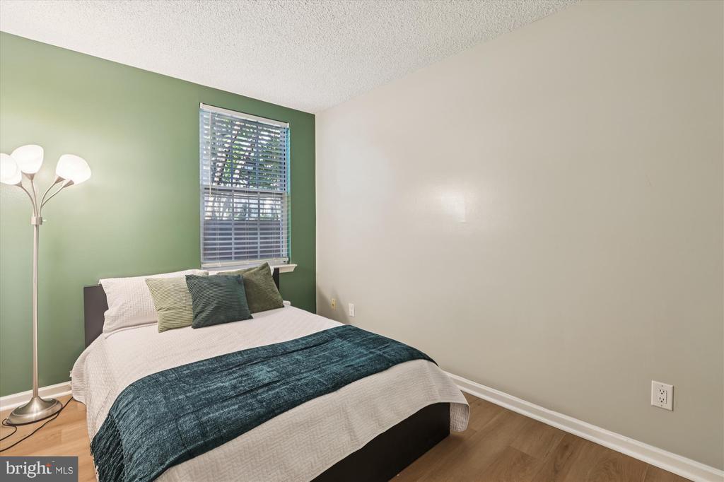 12102 GREENWAY COURT 101