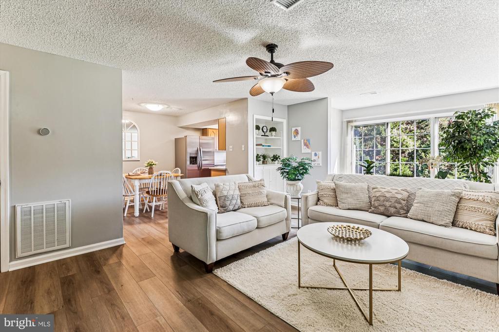 12102 GREENWAY COURT 101