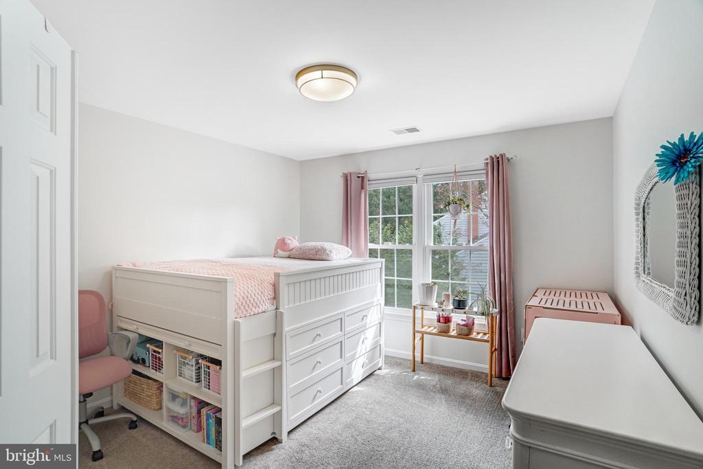 9009 DIGORY COURT