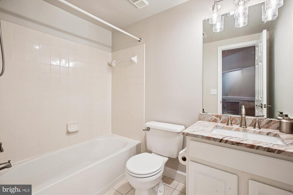 6339 DUNMAN WAY