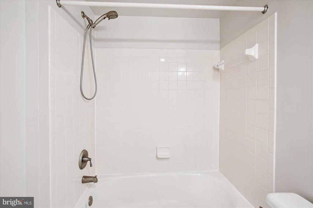 6339 DUNMAN WAY