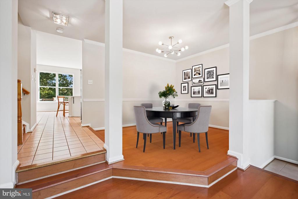 6339 DUNMAN WAY