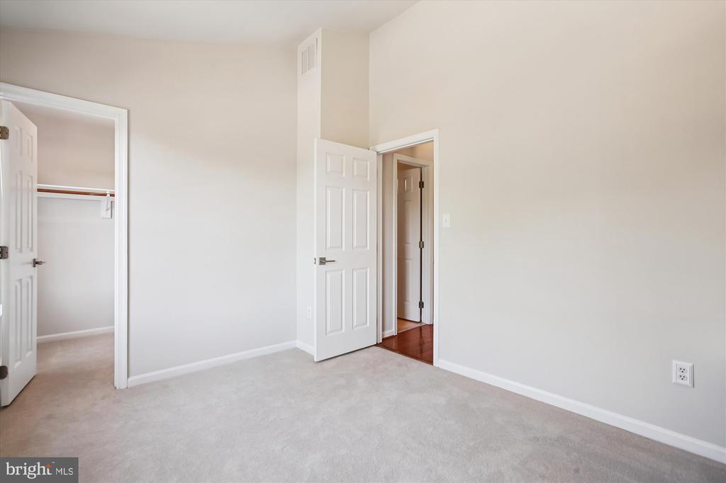 6339 DUNMAN WAY
