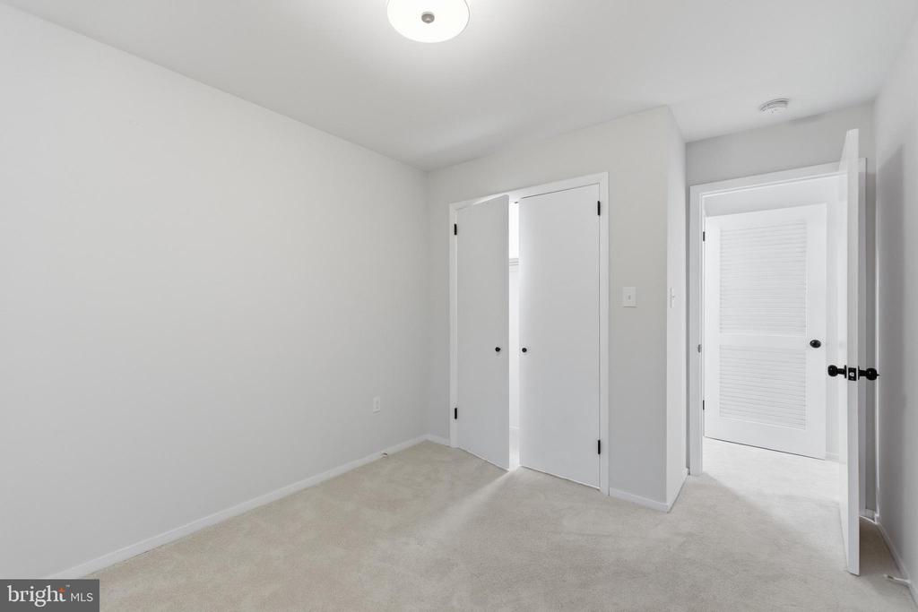 11933 ESCALANTE COURT