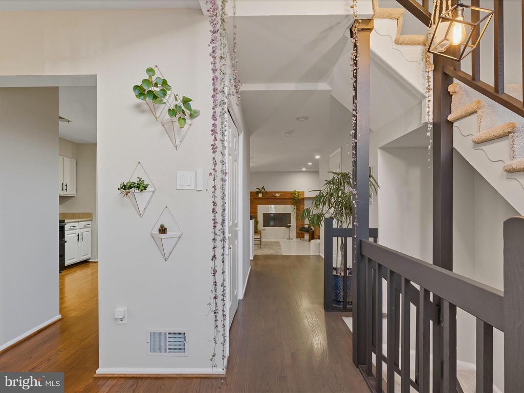 3878 ALDER WOODS COURT
