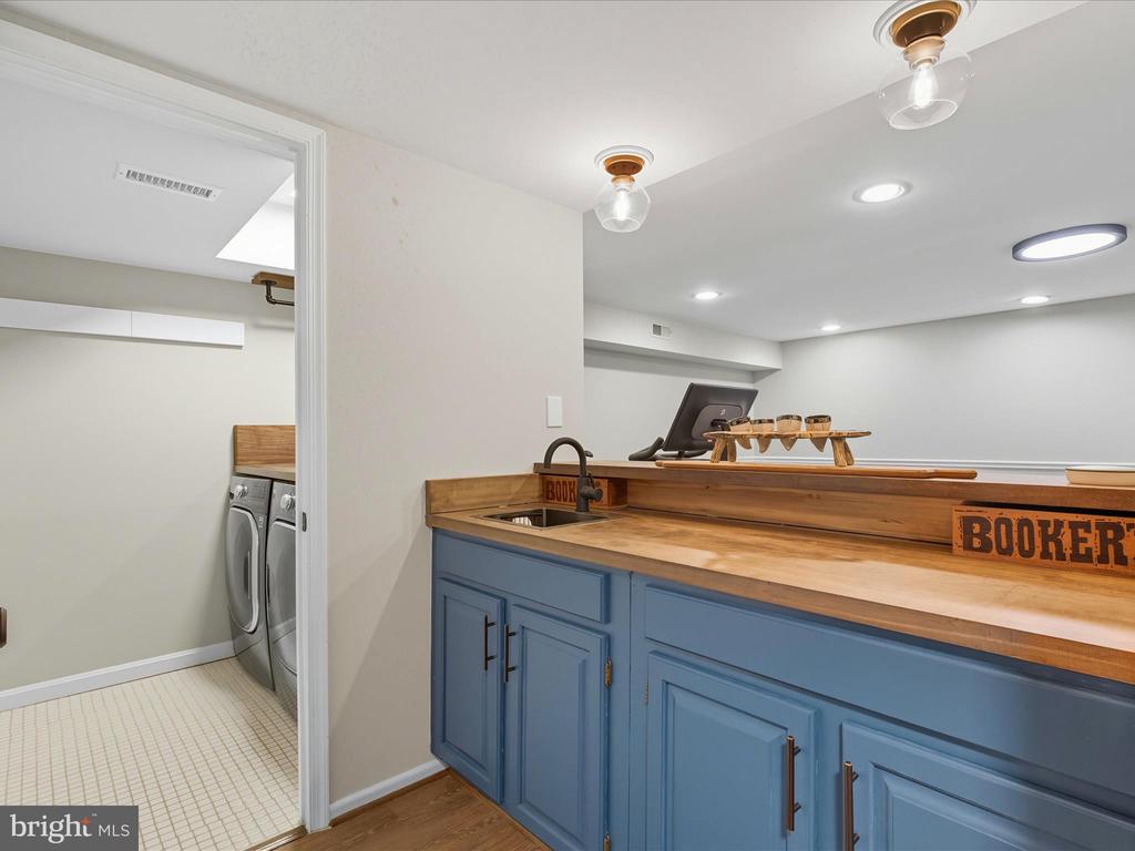 3878 ALDER WOODS COURT