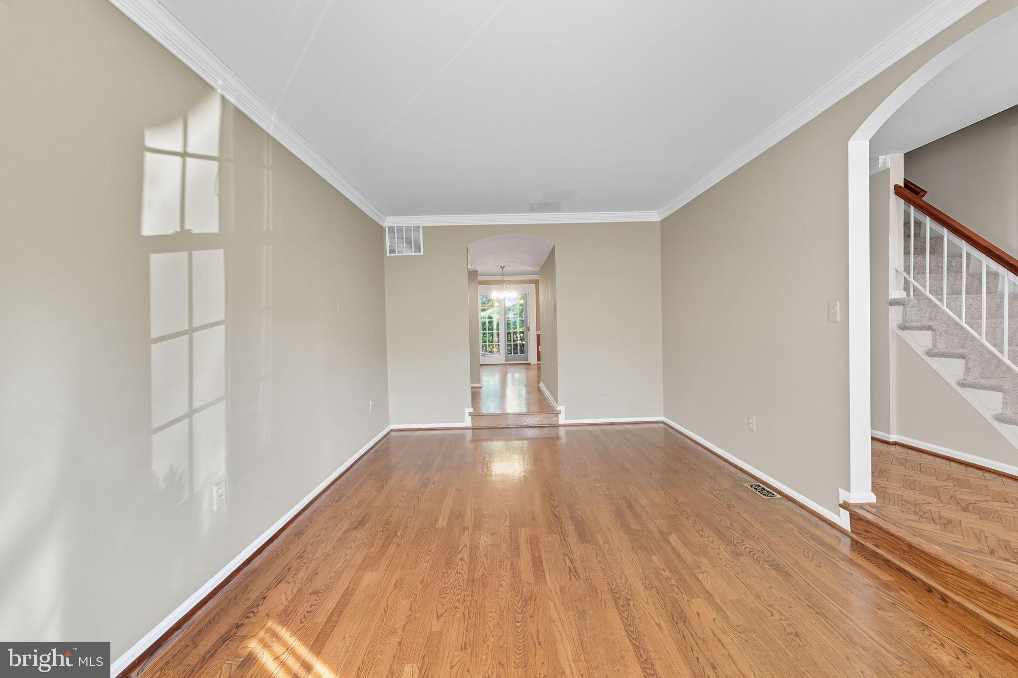 7724 BRISTOL SQUARE COURT