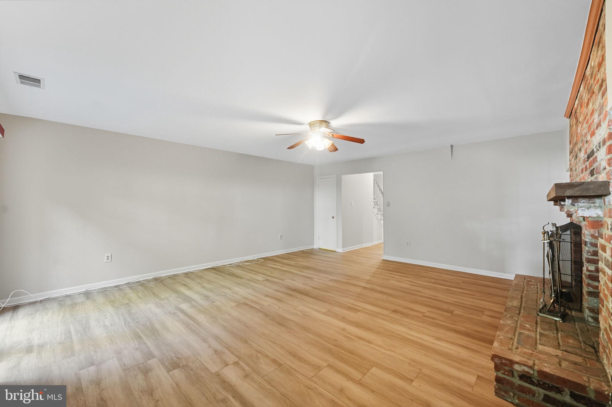 7724 BRISTOL SQUARE COURT