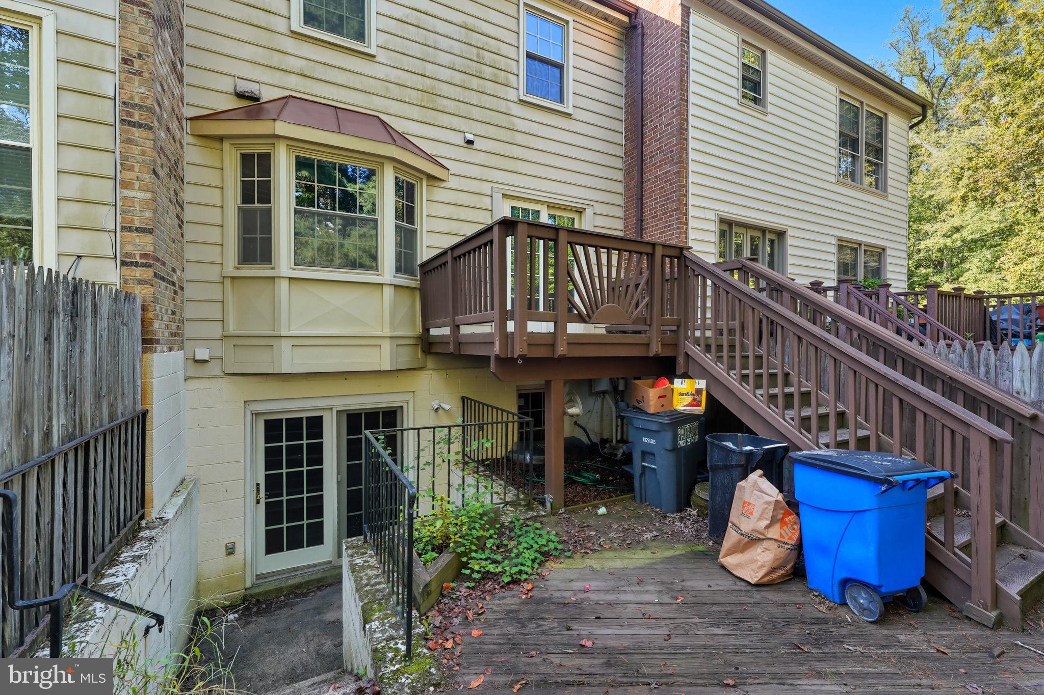 7724 BRISTOL SQUARE COURT