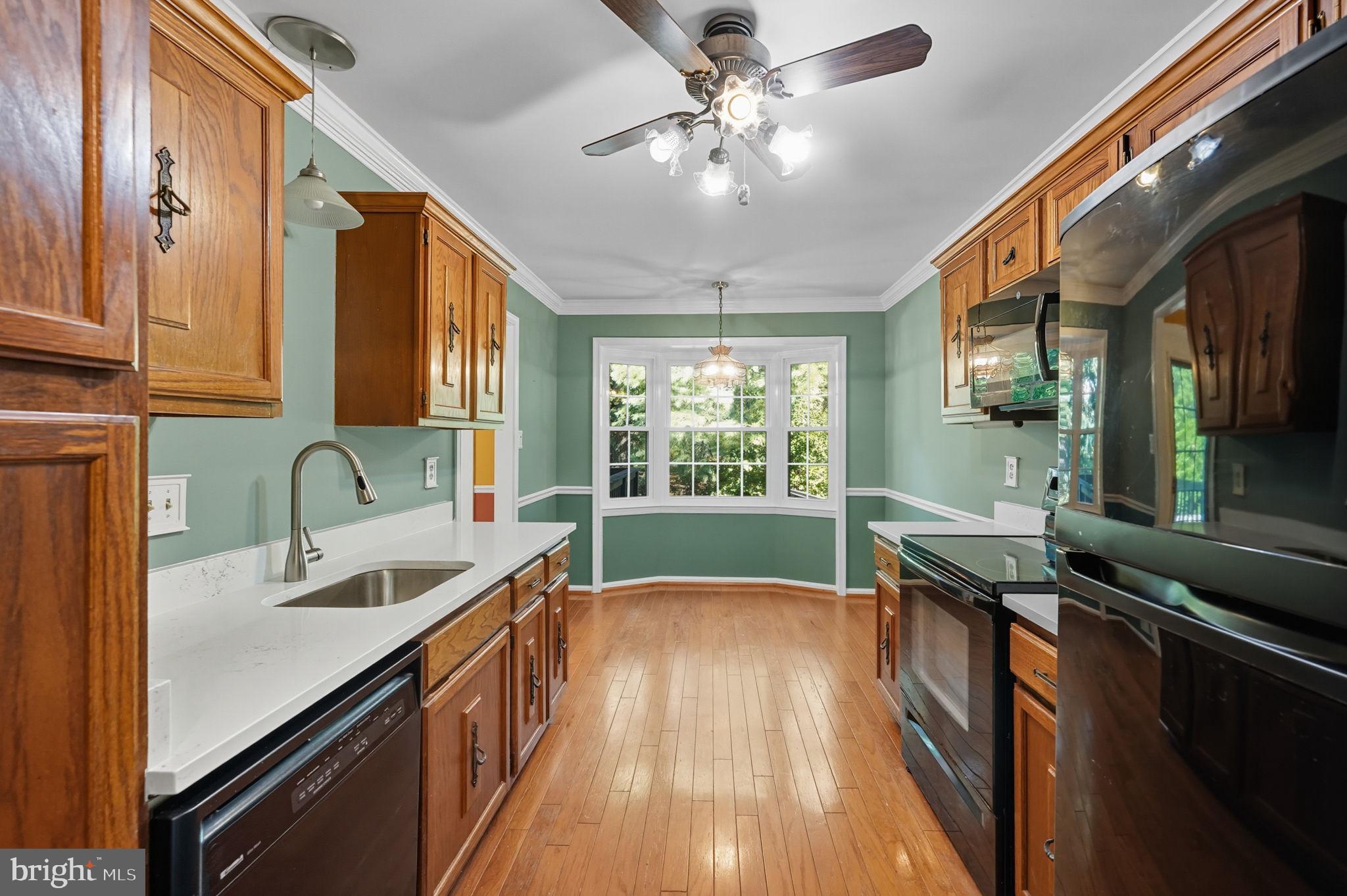 7724 BRISTOL SQUARE COURT