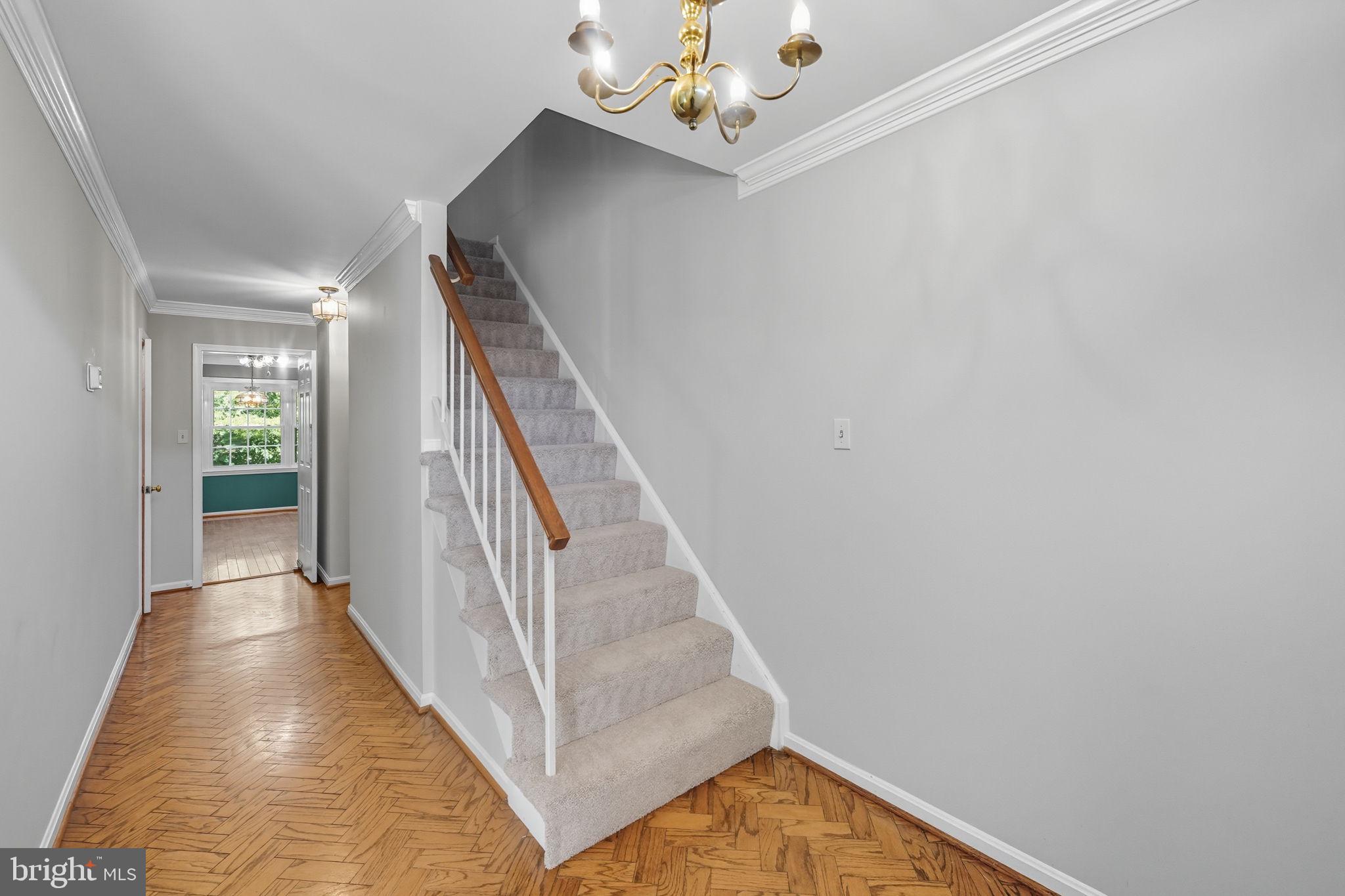 7724 BRISTOL SQUARE COURT