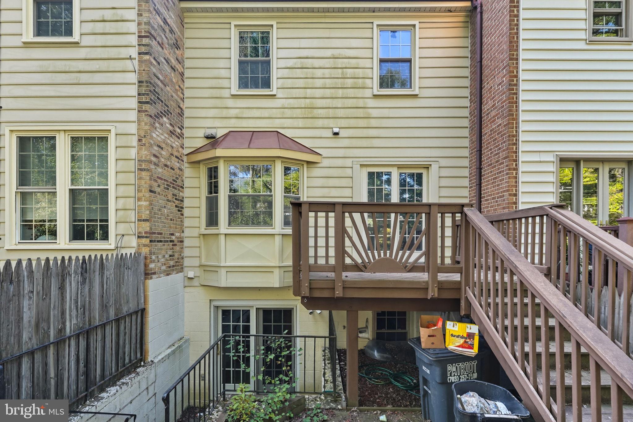 7724 BRISTOL SQUARE COURT