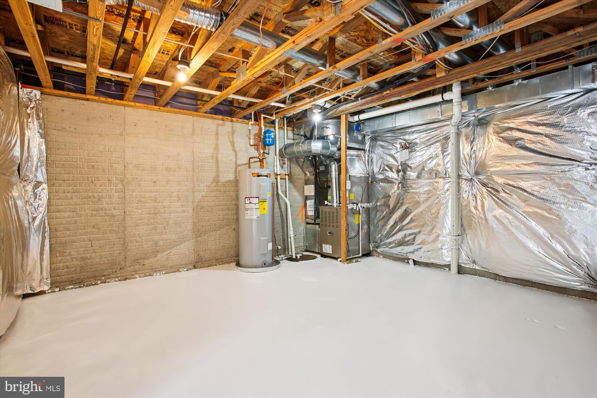 3335 BEECHCLIFF DRIVE