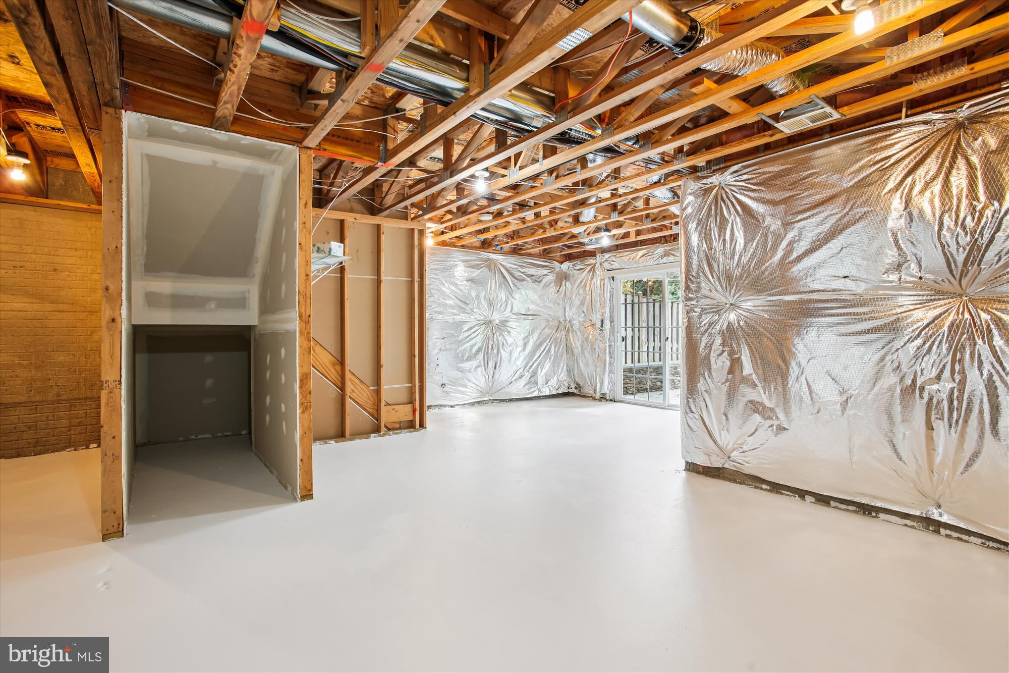 3335 BEECHCLIFF DRIVE