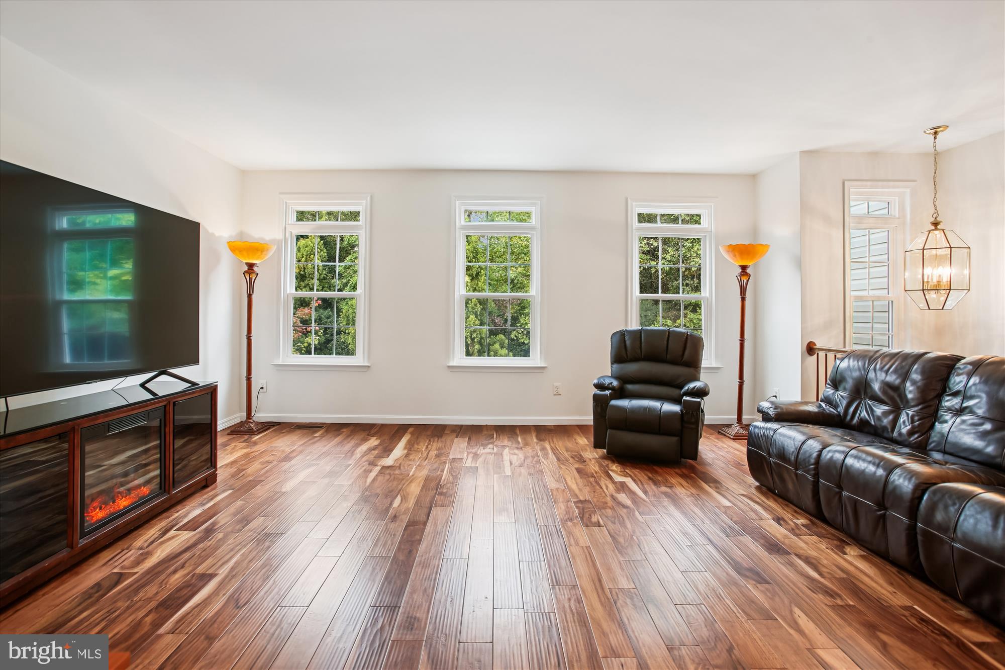 3335 BEECHCLIFF DRIVE