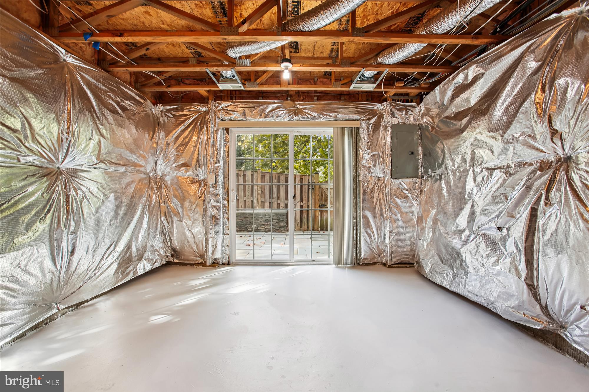 3335 BEECHCLIFF DRIVE