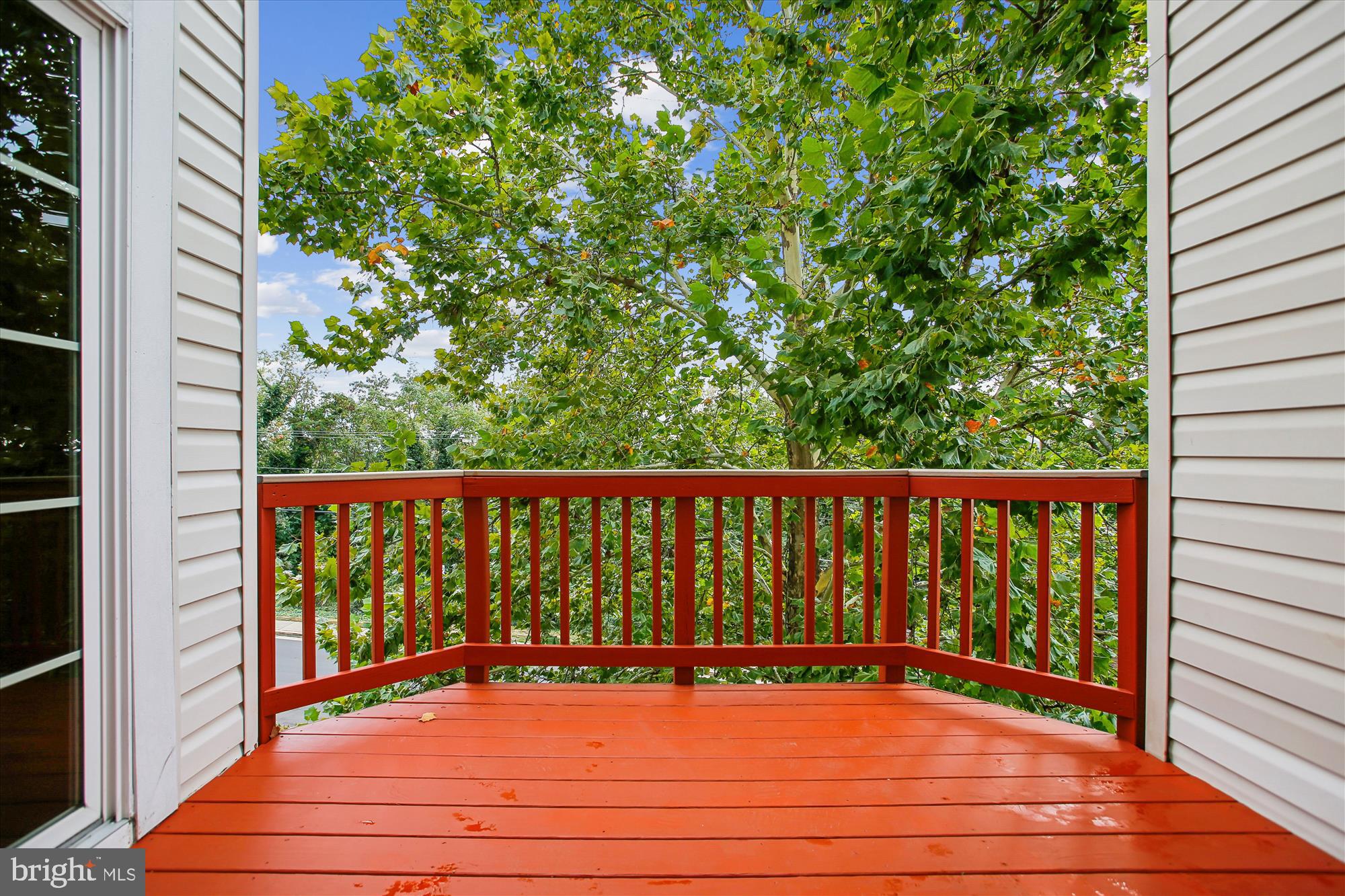 3335 BEECHCLIFF DRIVE