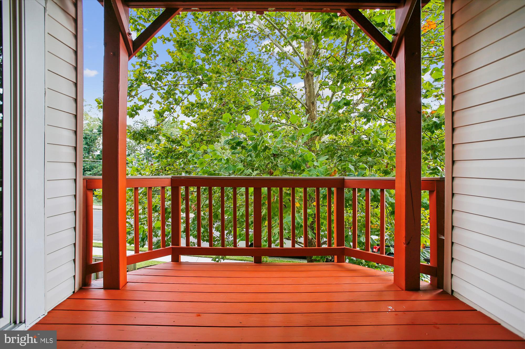 3335 BEECHCLIFF DRIVE