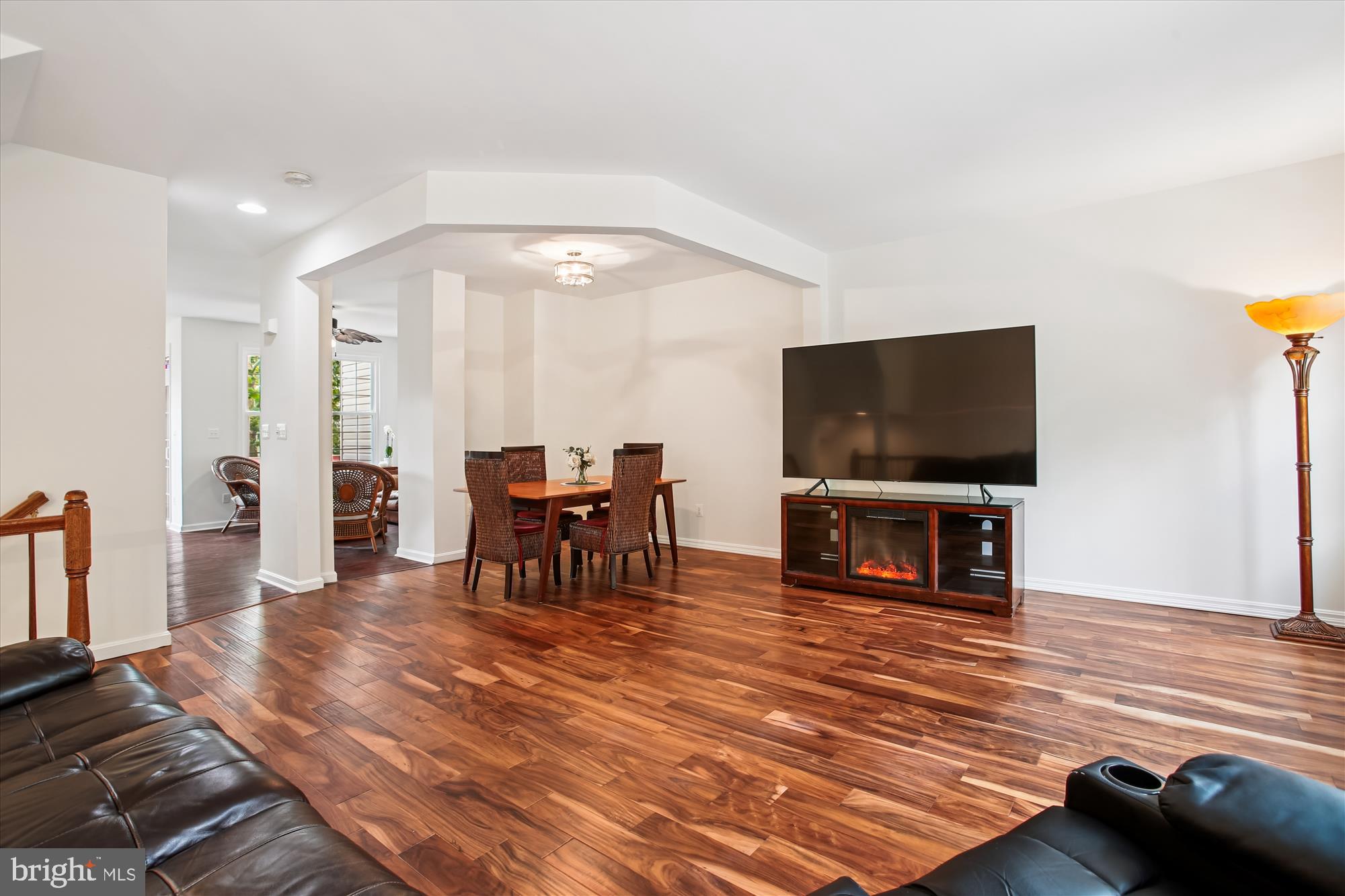 3335 BEECHCLIFF DRIVE