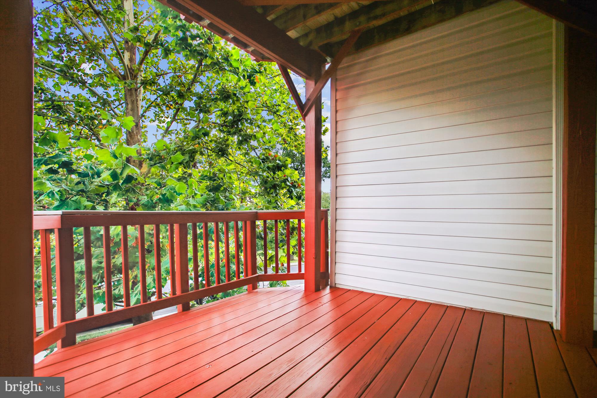 3335 BEECHCLIFF DRIVE