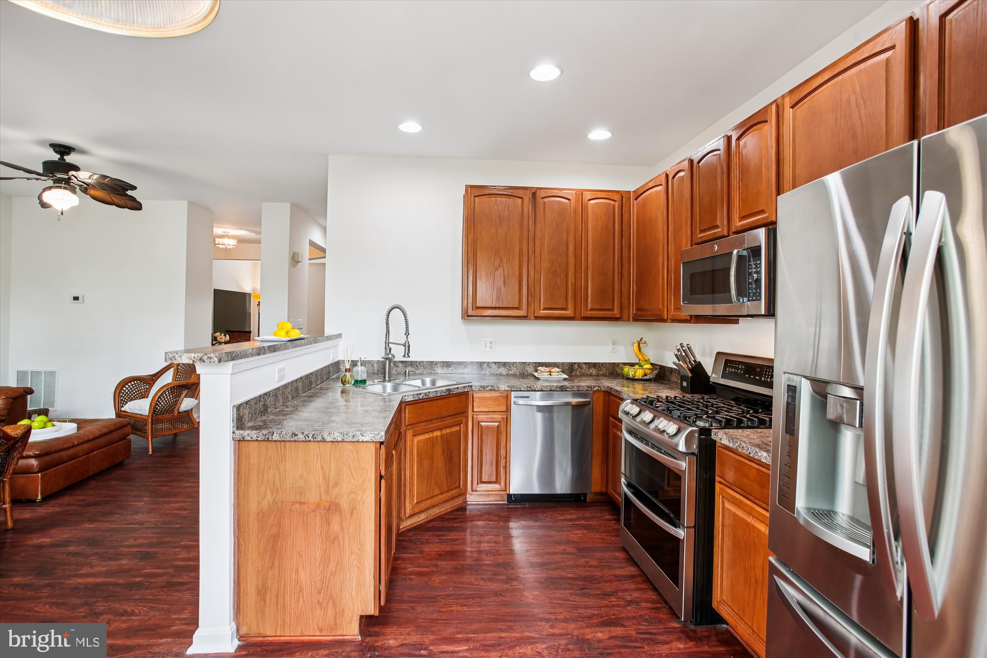 3335 BEECHCLIFF DRIVE