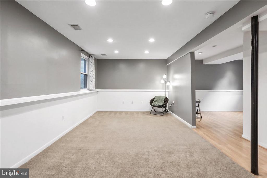 2653 FANIEUL HALL COURT
