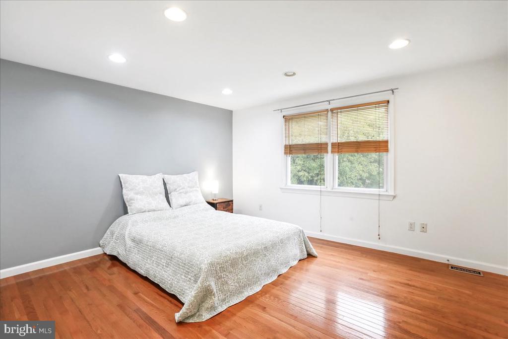 2653 FANIEUL HALL COURT