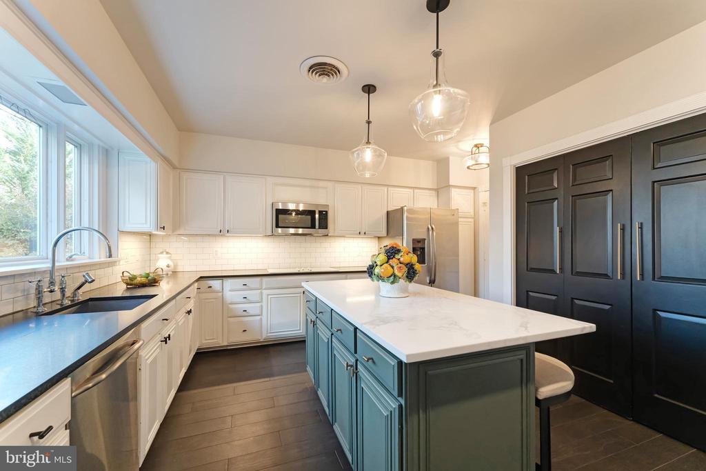 706 BLUEBERRY HILL ROAD