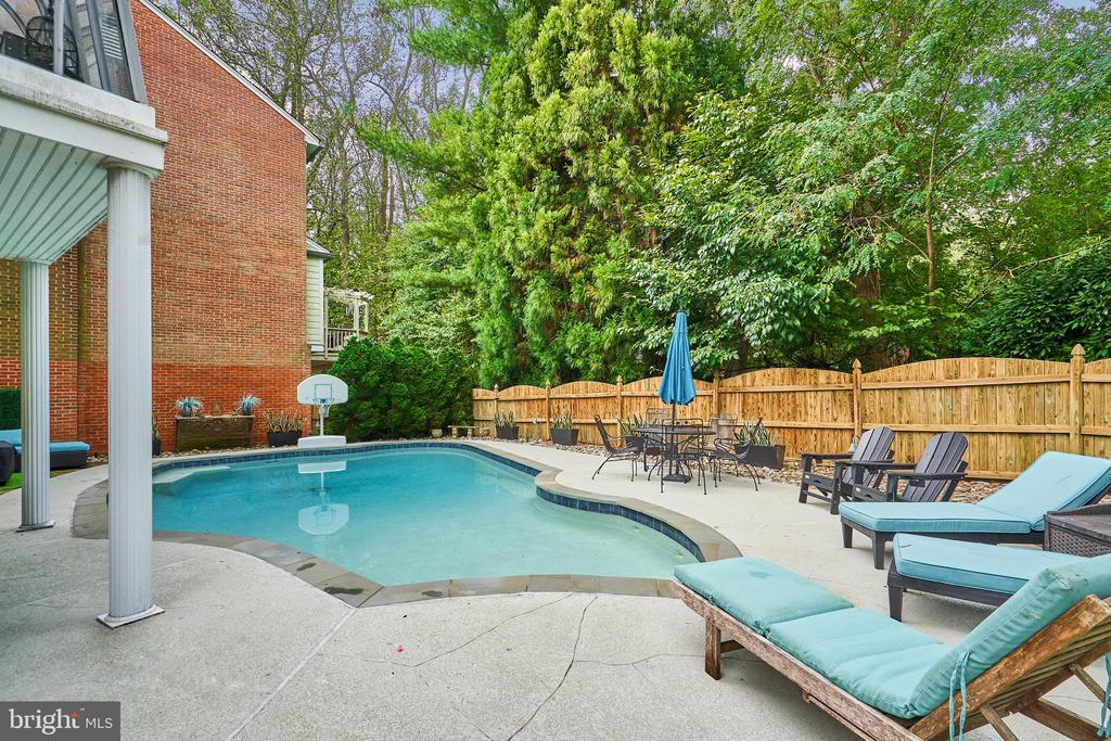 706 BLUEBERRY HILL ROAD