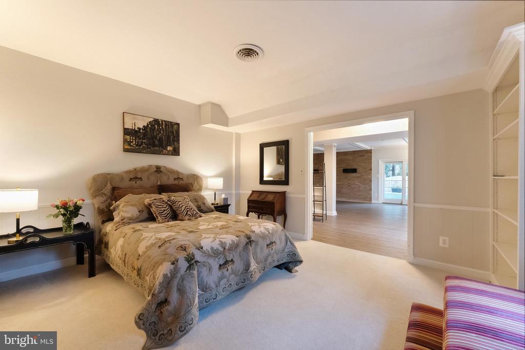 706 BLUEBERRY HILL ROAD