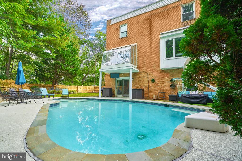 706 BLUEBERRY HILL ROAD
