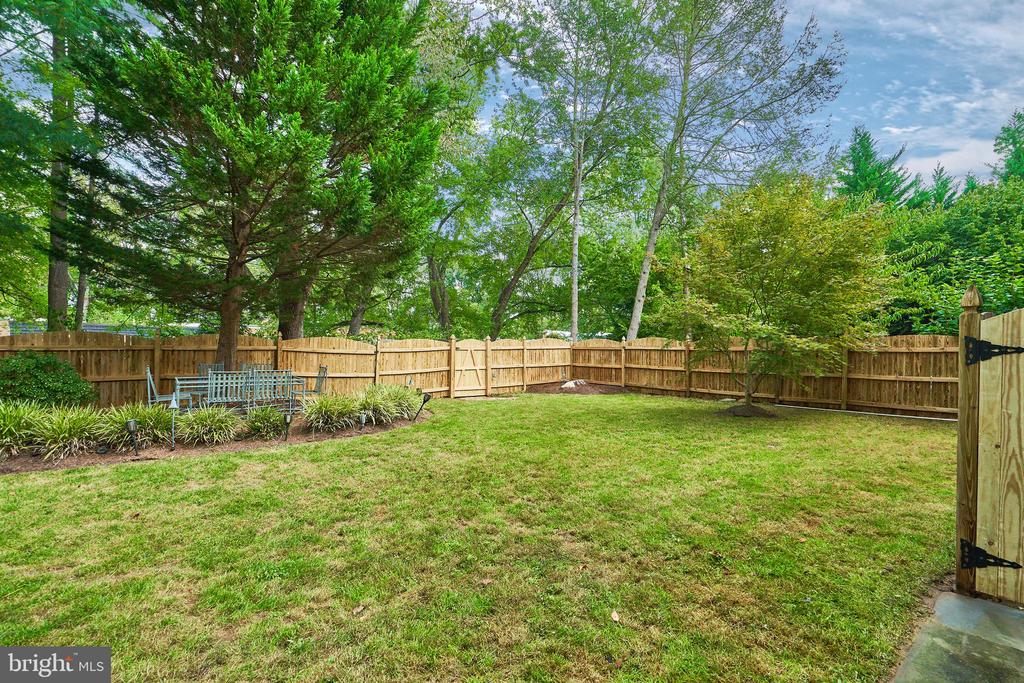 706 BLUEBERRY HILL ROAD