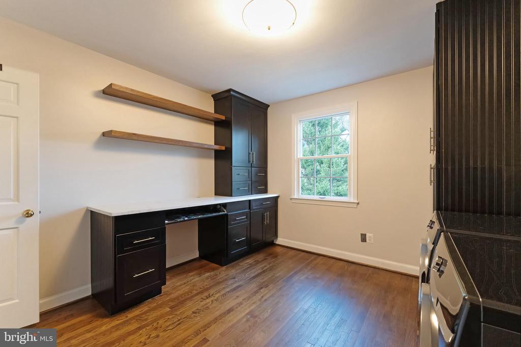 706 BLUEBERRY HILL ROAD