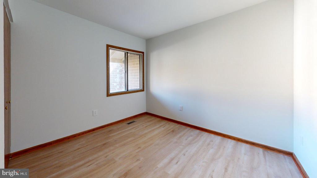 13366 HUNGERFORD PLACE
