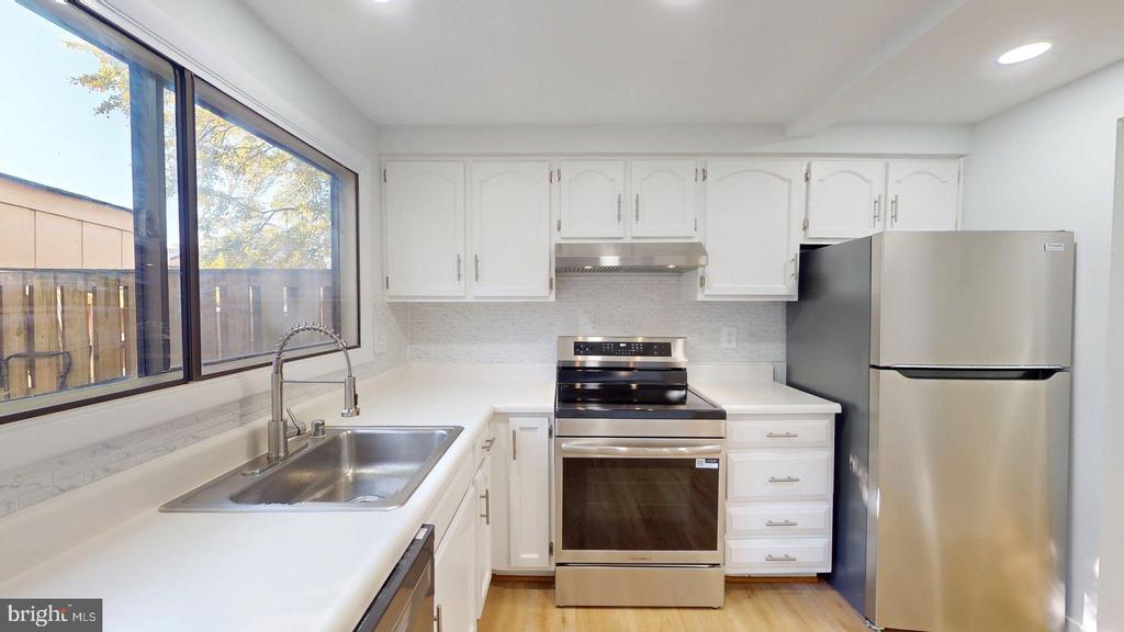 13366 HUNGERFORD PLACE