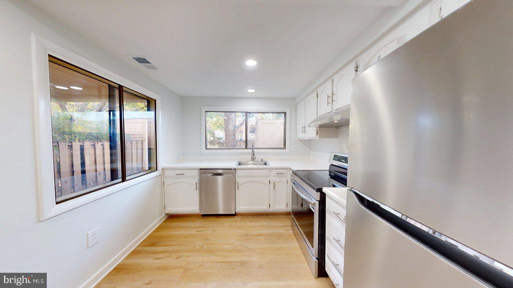 13366 HUNGERFORD PLACE